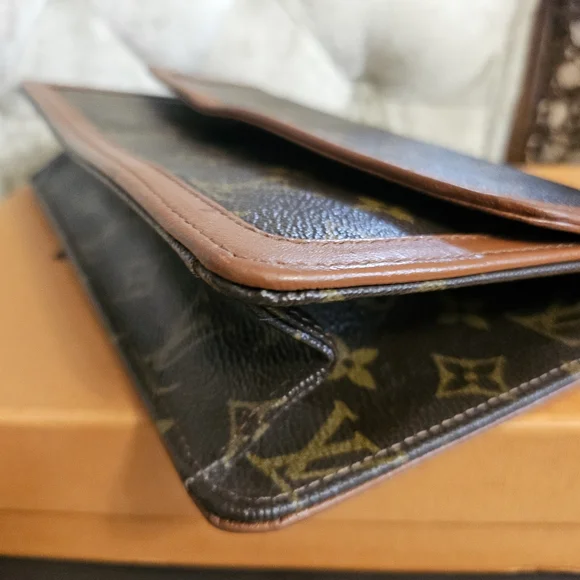 Louis Vuitton Cognac and Dark Brown Wallet - Picture 5 of 16